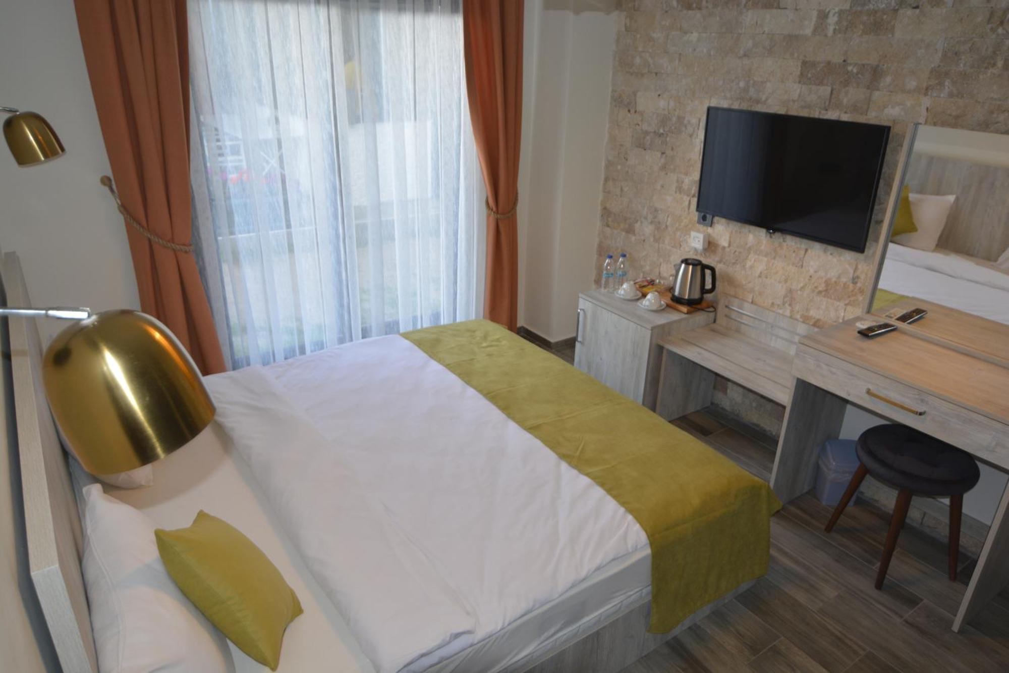 Talles Comfort Boutique Hotel - Alaçatı - Adult Only Alacati Exterior foto